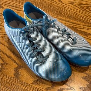 Puma Blue and White Soccer Cleats with Gradient Design